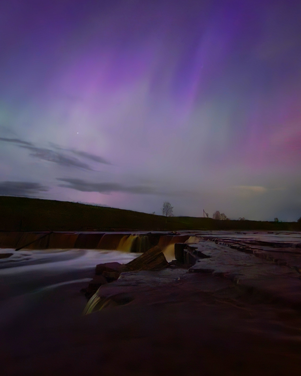 Северное сияние на Тосненском водопаде