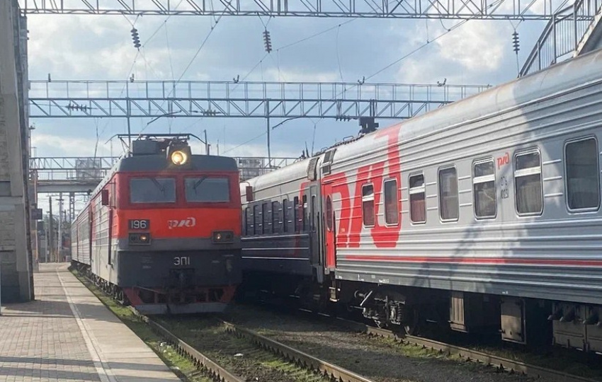 Все ринулись на Черное море: ж/д билетов в Анапу и Новороссийск уже нет