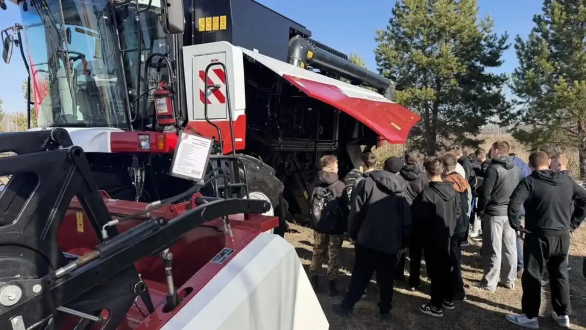 Фото: rostselmash.com / Ростсельмаш
Ставка на отечественное: о том, какую сельхозтехнику показал Ростсельмаш на Тюмень Агро 2026