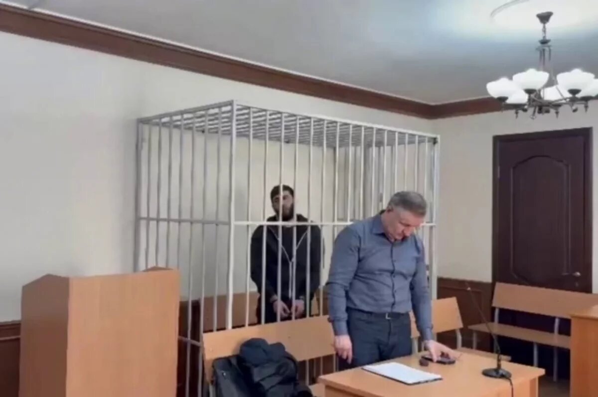    Суд арестовал на 2 месяца обвиняемого в расстреле полицейских в Дагестане