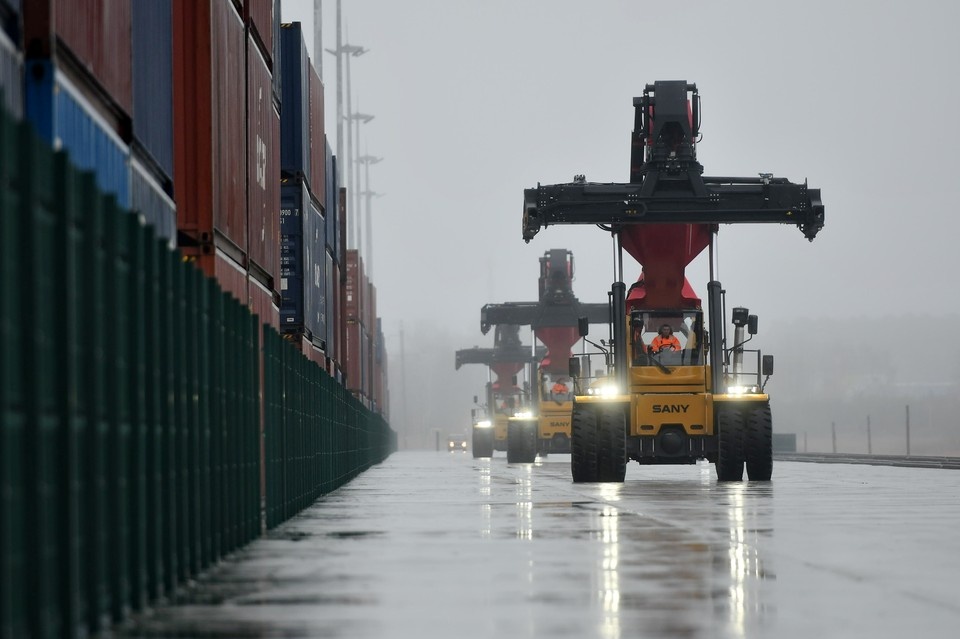    Между Индией и Петербургом укрепился торговый союз. Алексей БУЛАТОВ