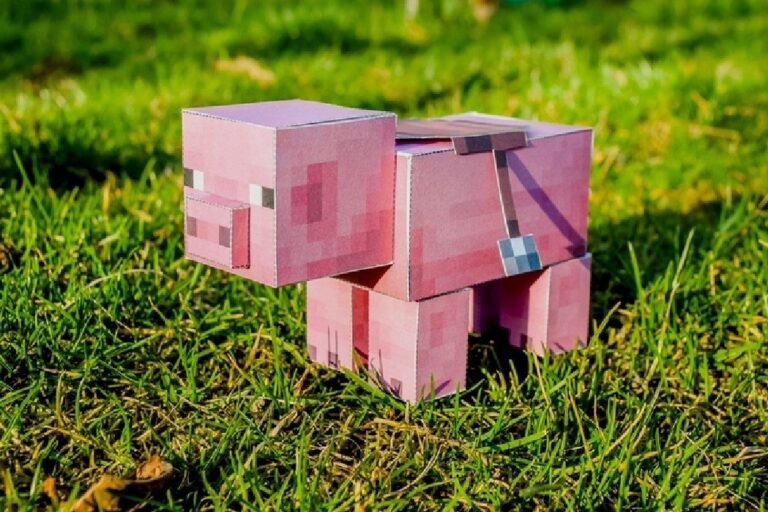    Иллюстрация к материалу: Мошенники в Minecraft: как злоумышленники обманывают школьников