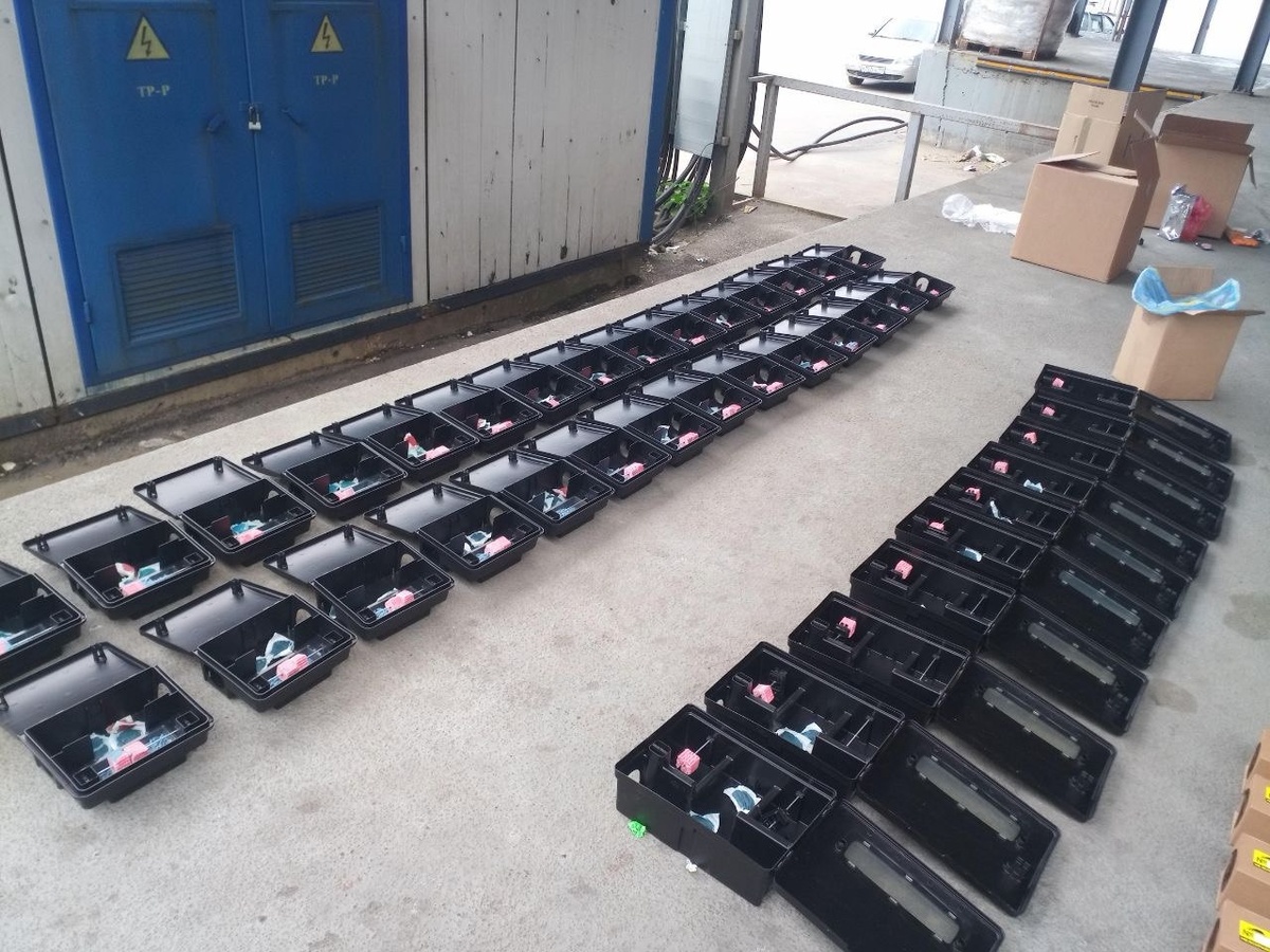 Контрольно истребительные контейнеры