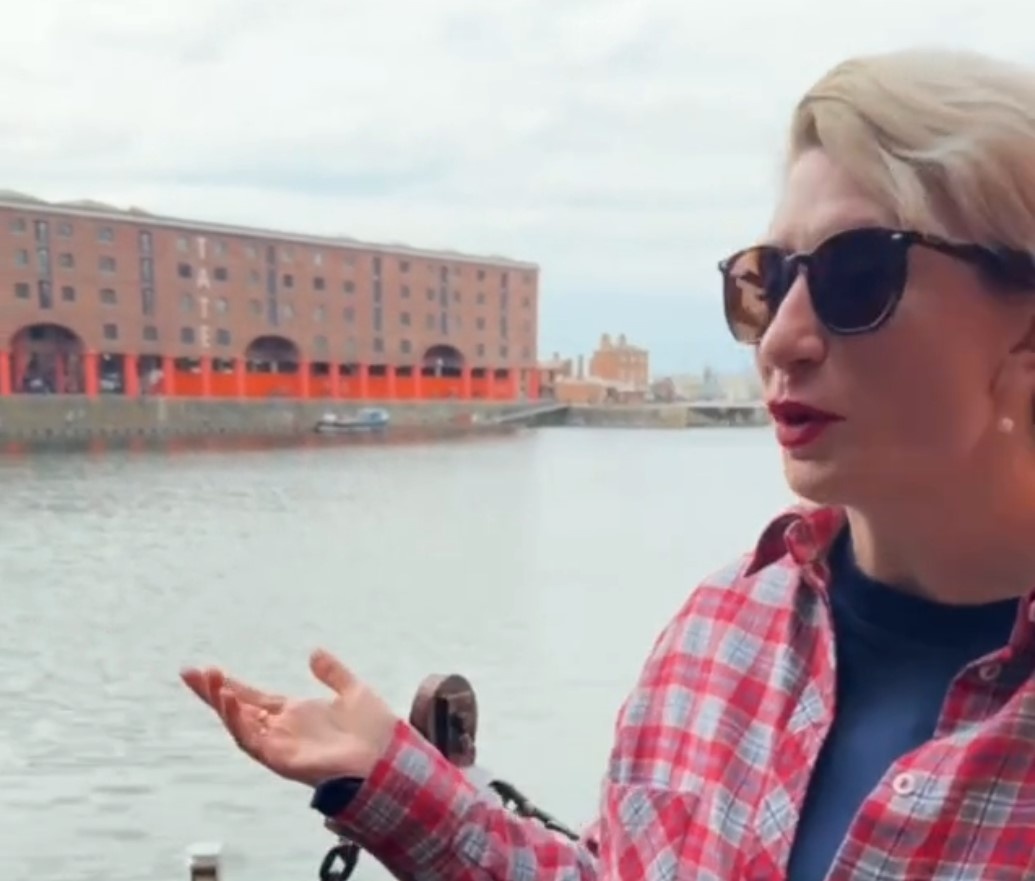 Ливерпуль - город футбола и легендарных Битлз. Ксения Баранова