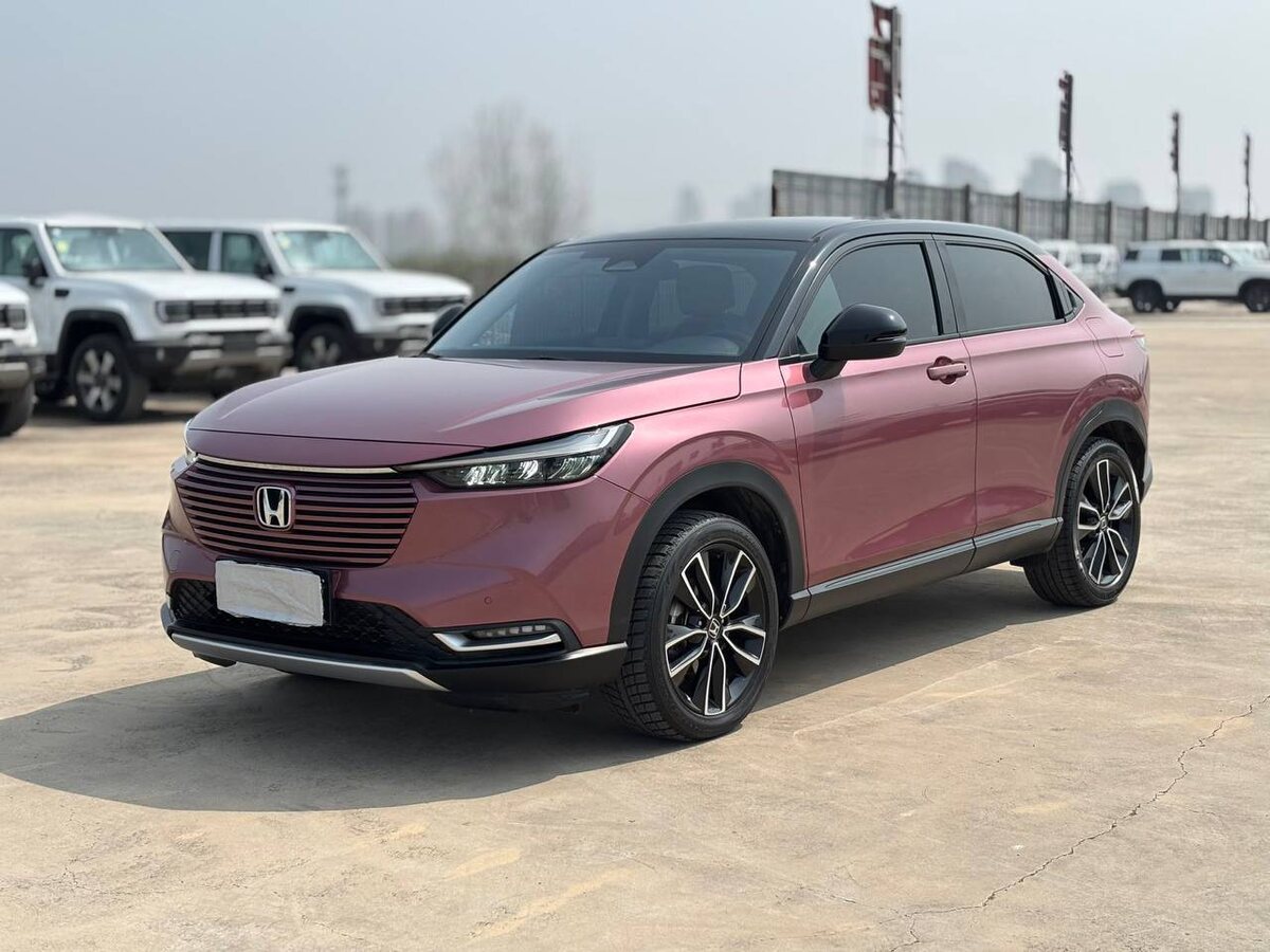 Такую Хонду Везель заказал себе парень 30-ти лет