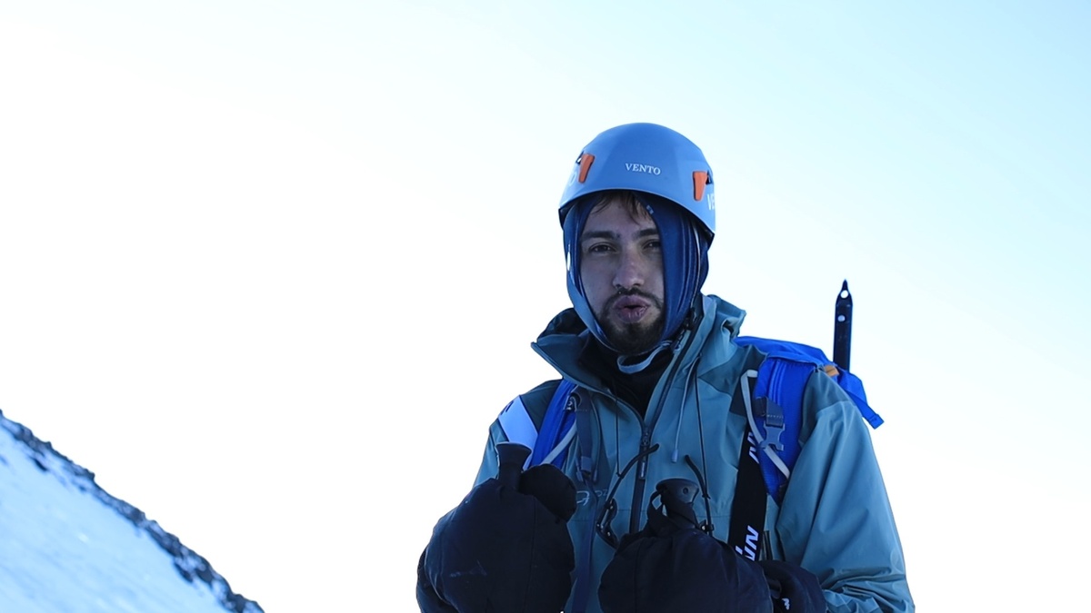 Я, после ночного перехода до 5 100 м - середина штурма.
