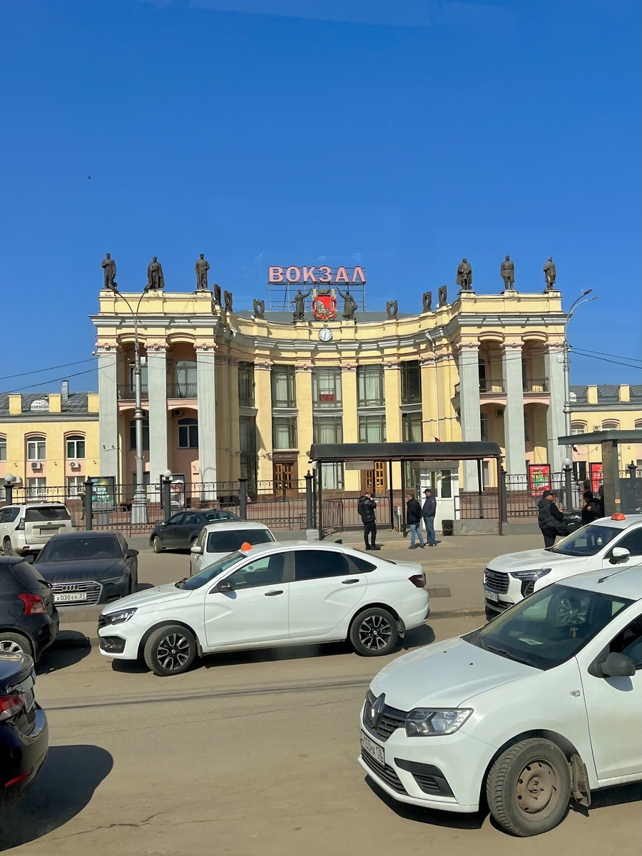 Красивый вокзал Воронежа 