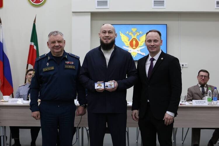 Первый татарин в UFC Фахретдинов вошёл в общественный совет татарстанского УФСИН