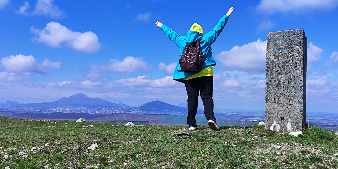 Из Пятигорска на гору Золотой Курган