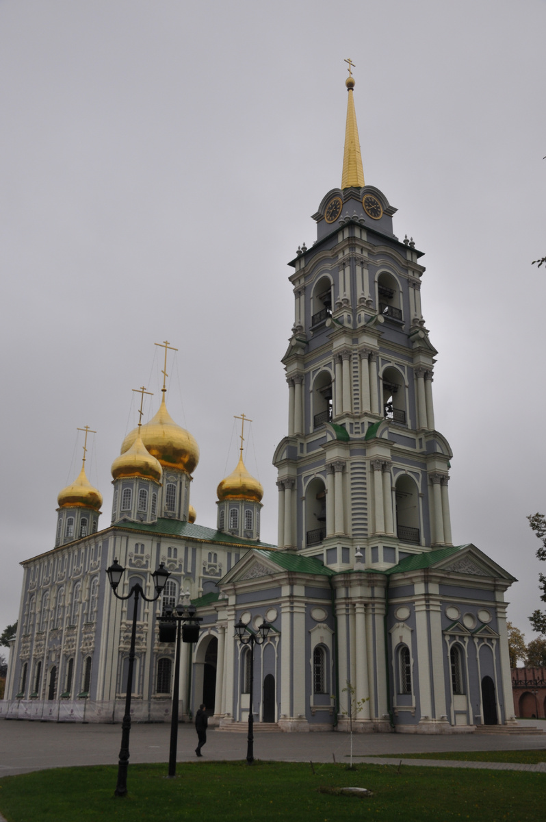 Колокольня Успенского собора. Осень 2019.