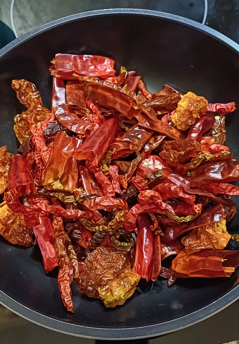 Красные сухарики