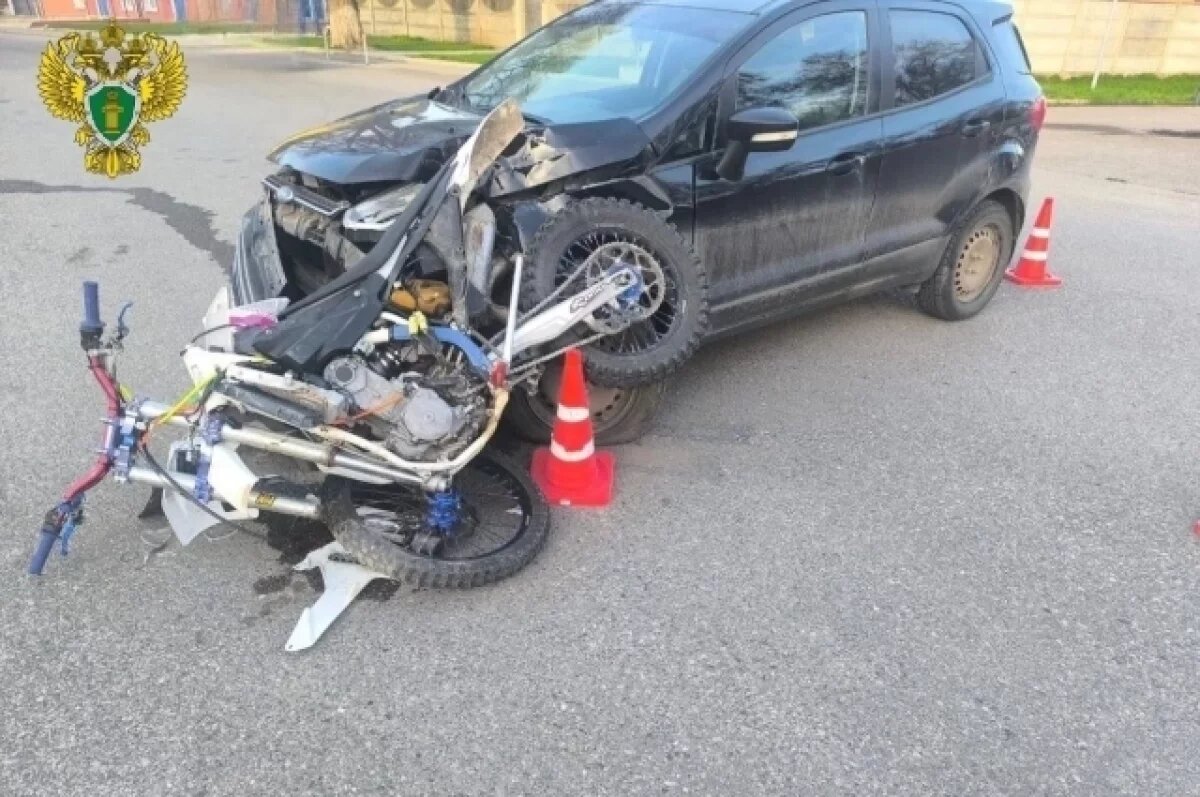    Два подростка на питбайке пострадали в ДТП с автомобилем в Минводах