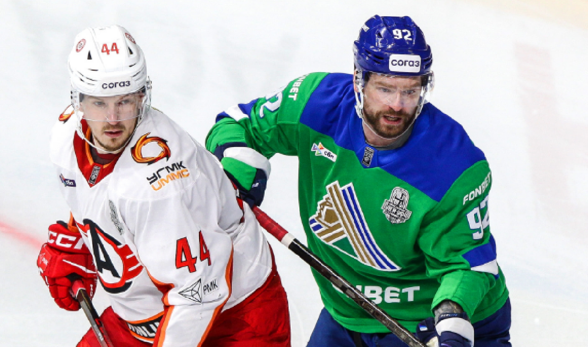 Евгений Кузнецов выдал в матче с "Автомобилистом" шоу. Фото: соцсети