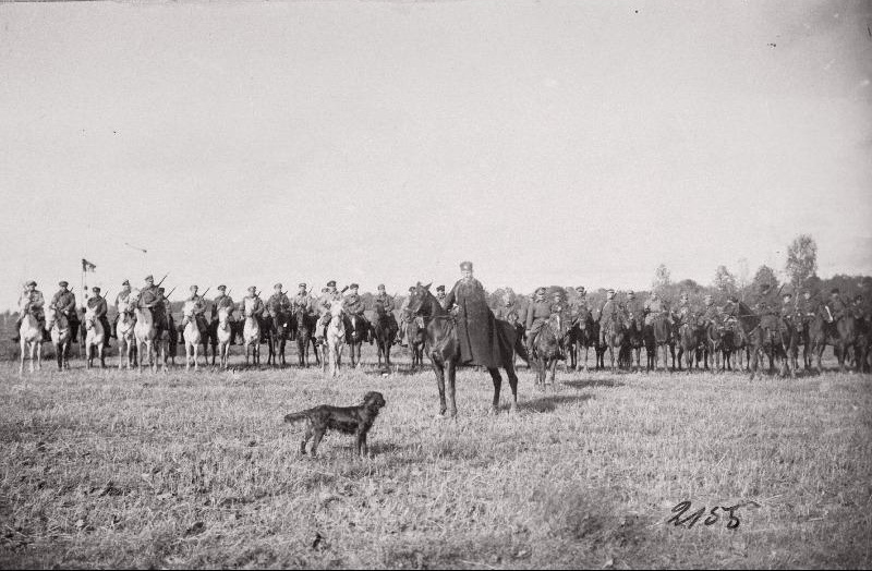Балаховцы, хотя фото более раннего периода. 