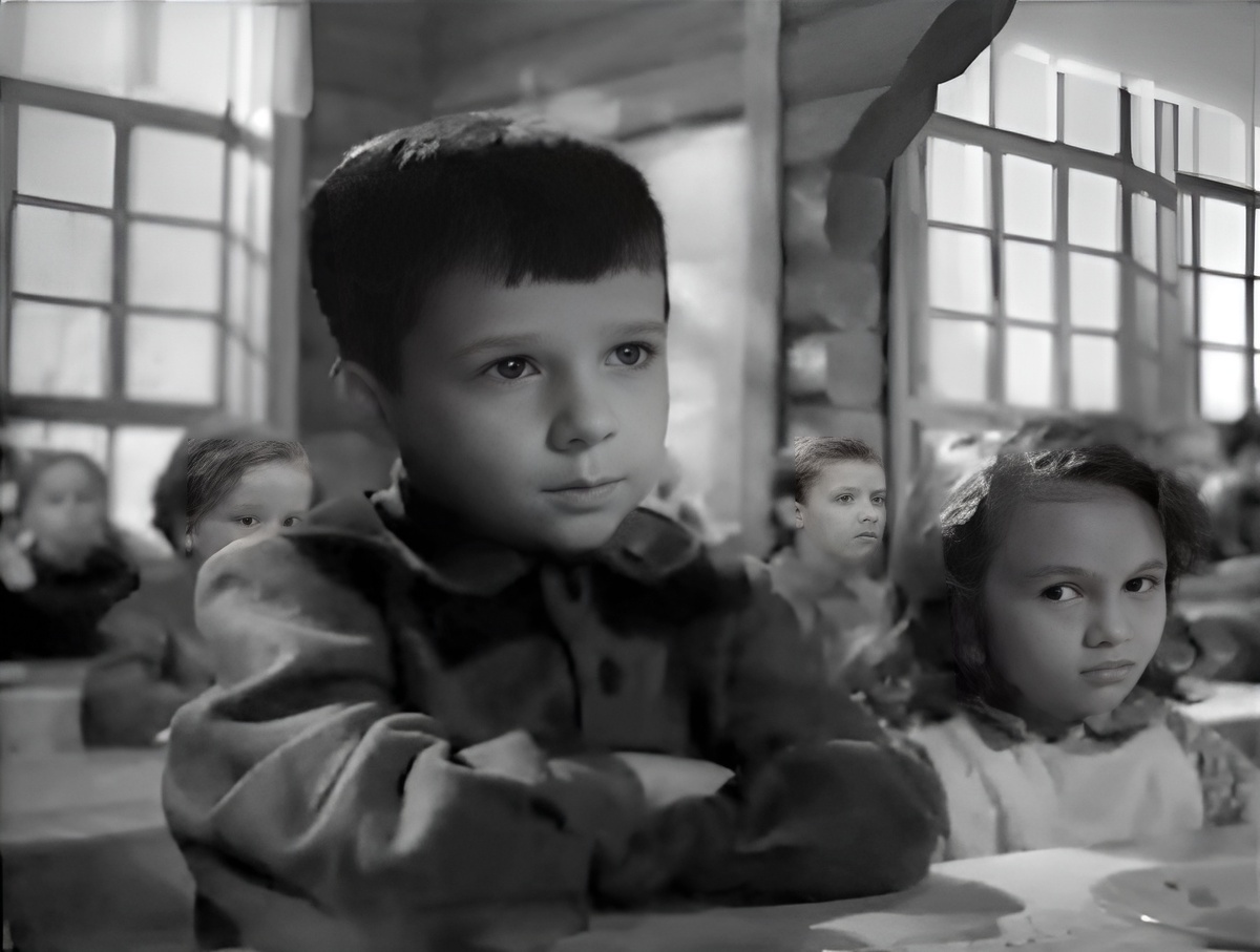 Валерий Зубарев в фильме «Спасённое поколение»