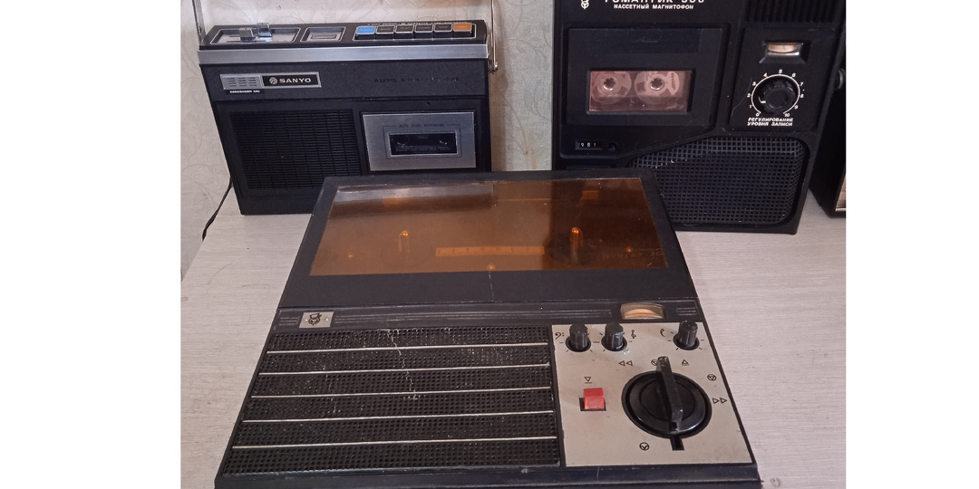 Ремонт «Романтик 304». Магнитофон выкатил «арбузы»