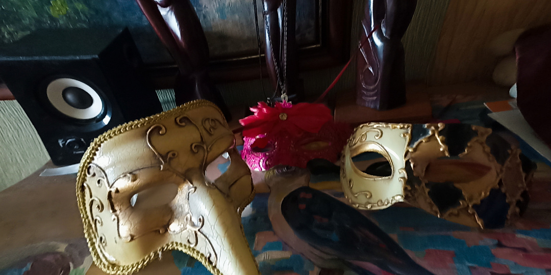 Безумный театр или ночь на сцене