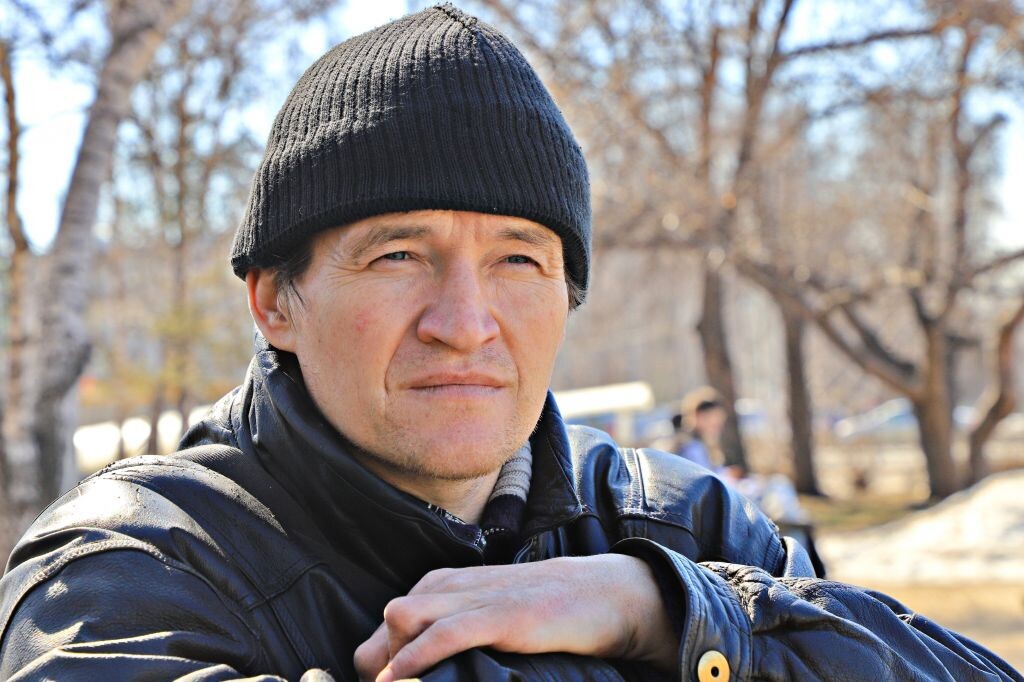     Антон Степаненко, уличный музыкант.Сергей Кулыгин "БР"