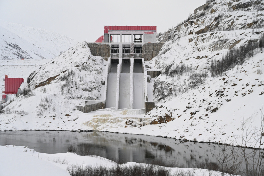   Колымская ГЭС / Фото: Константин Парфеньев