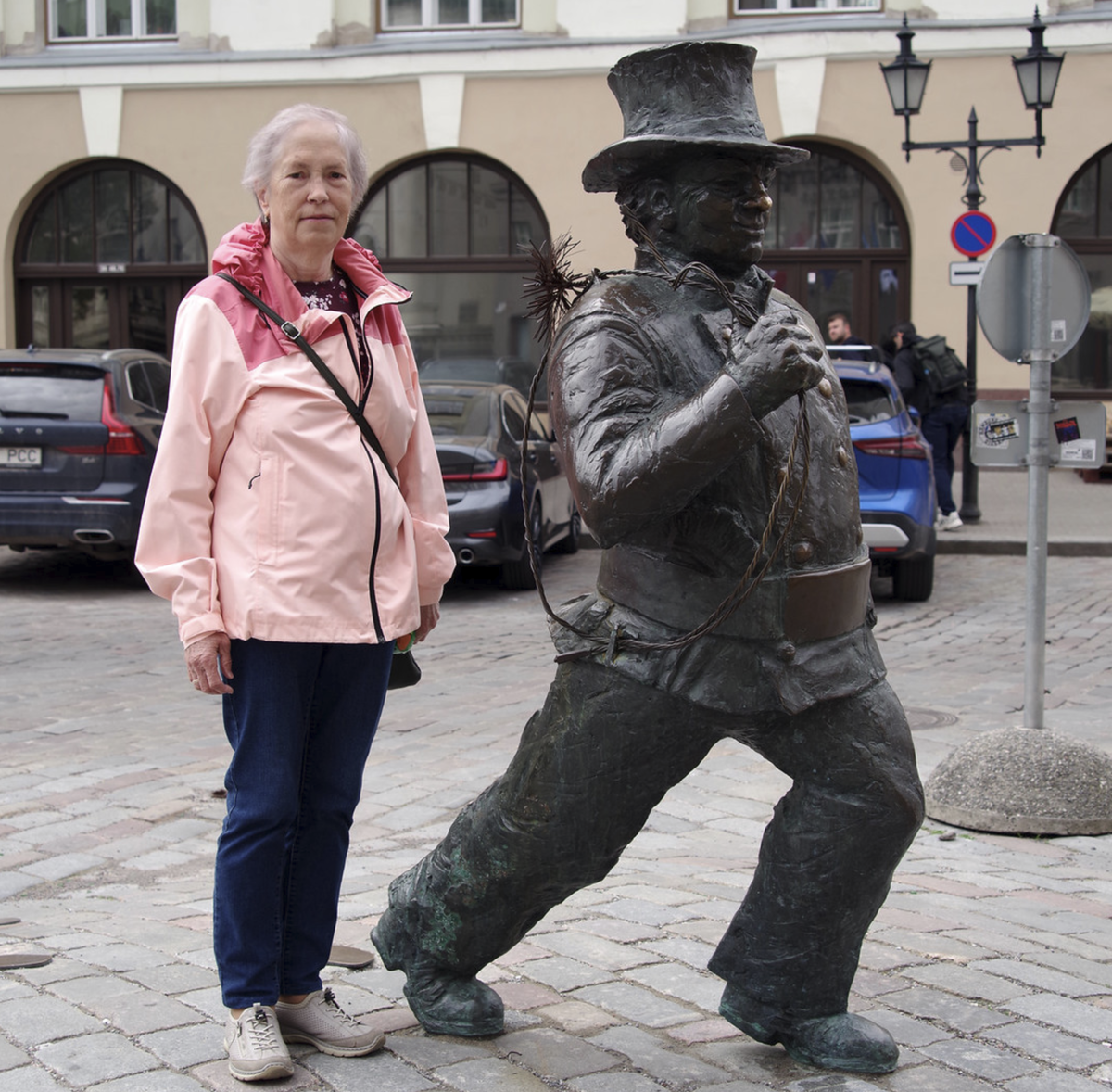 Постоянные читатели знают о моей симпатии к эстонской экономике. По пенсиям у них дела получше, чем у литовецев и латышей
