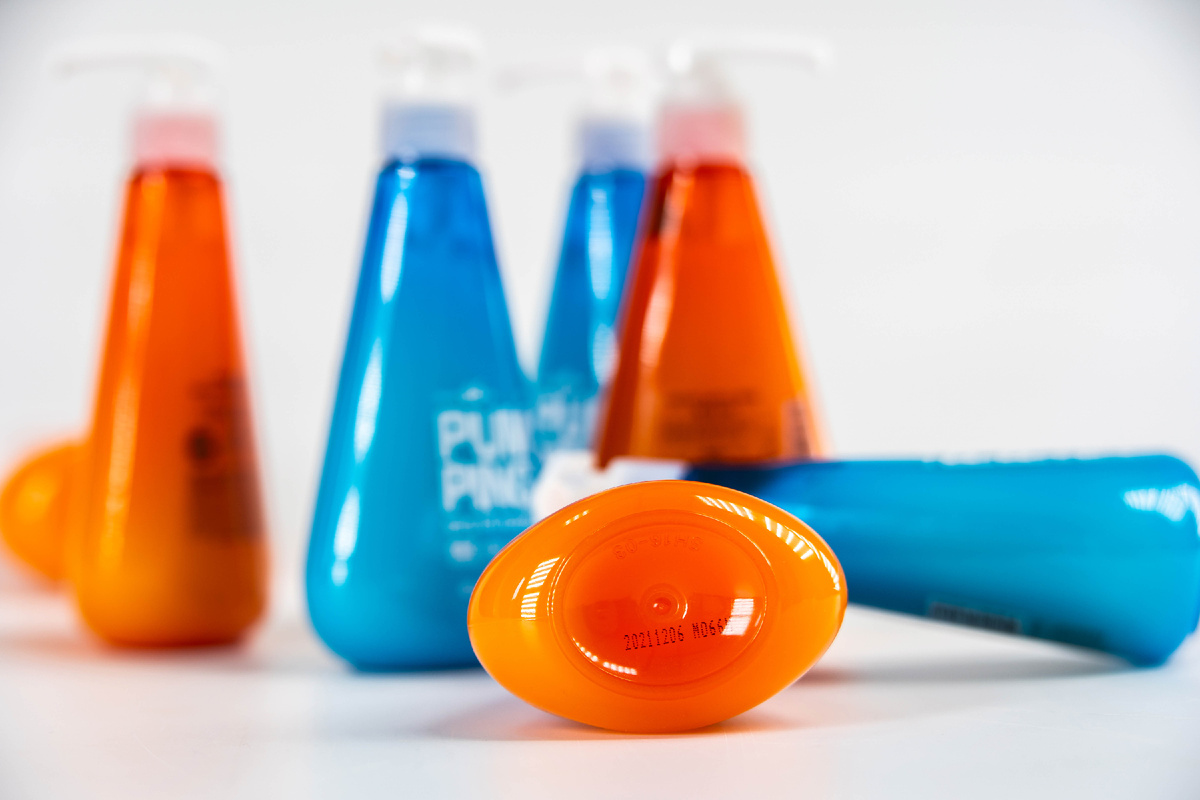 Маркировка даты изготовлени EBS 6600 на платиковой таре для косметики лучший вариаент 