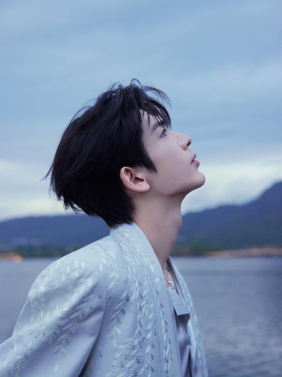 Актёр Чжан Линхэ. Смотрите больше фото в галерее...