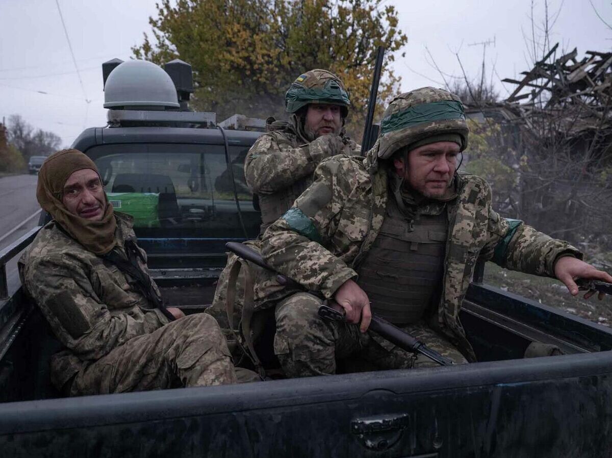    Украинские военнослужащие | © Фото : 93-я ОМБр