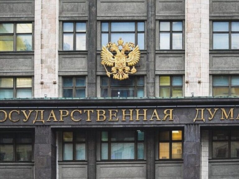    Иллюстрация к материалу: Учителям и медикам предложили бесплатный проезд к месту отдыха