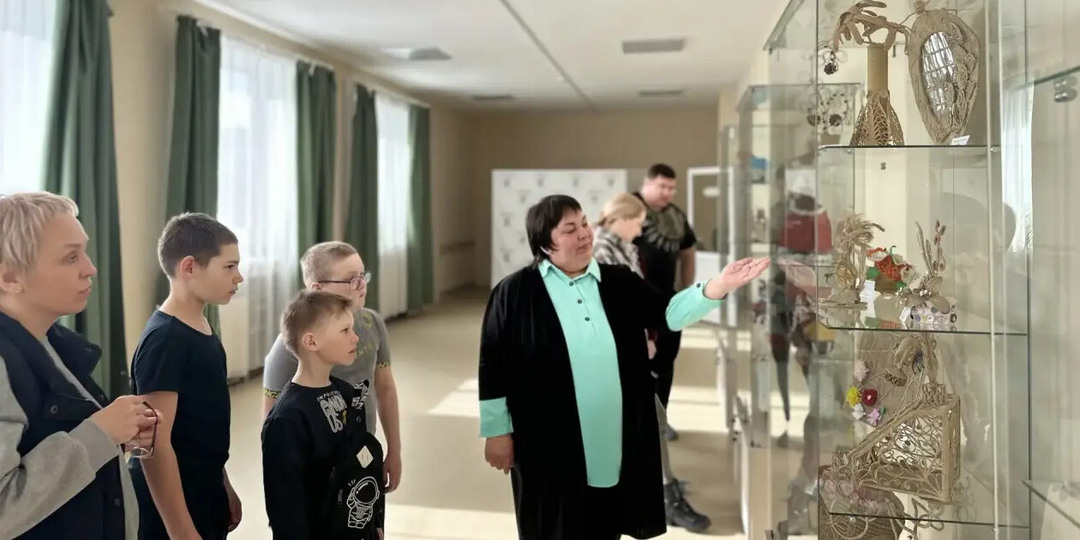 Выставка «Джутовая филигрань» в Куйтунском районе знакомит с изящными работами из грубого материала