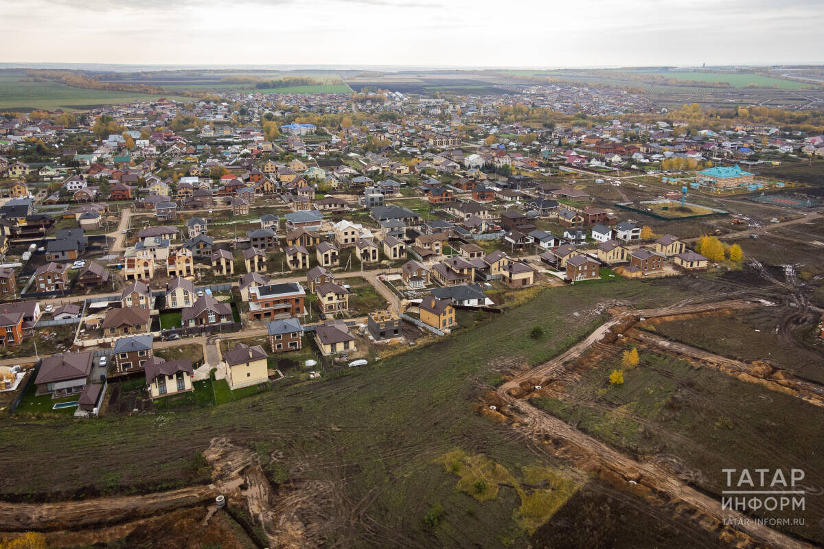 Для тех, кто выбирает строительство с нуля, отправная точка – покупка земли. Это самая крупная статья стартовых затратФото: © Владимир Васильев / «Татар-информ»
