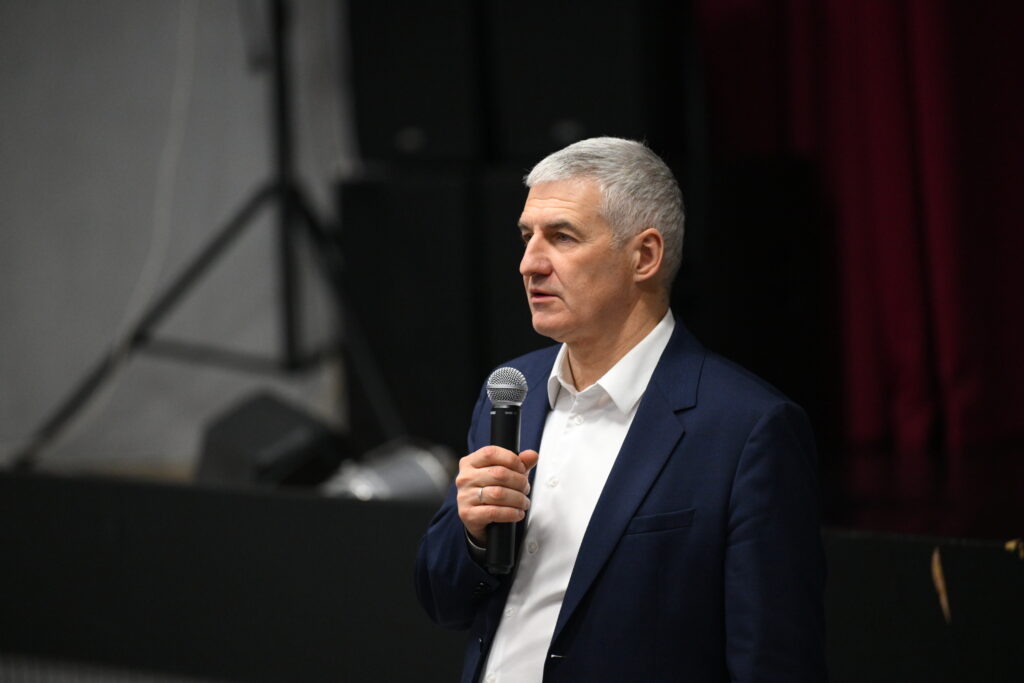    Глава Карелии Артур Парфенчиков. Фото: «Республика»/Сергей Юдин