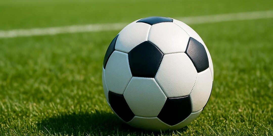 Сначала упал на колени, потом потерял сознание: удар мячом в грудь привёл к гибели футбольного вратаря в Турции