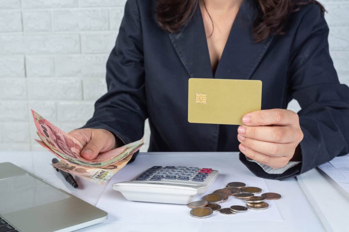    finance and accounting concept. business woman working on desk Василий Соколов