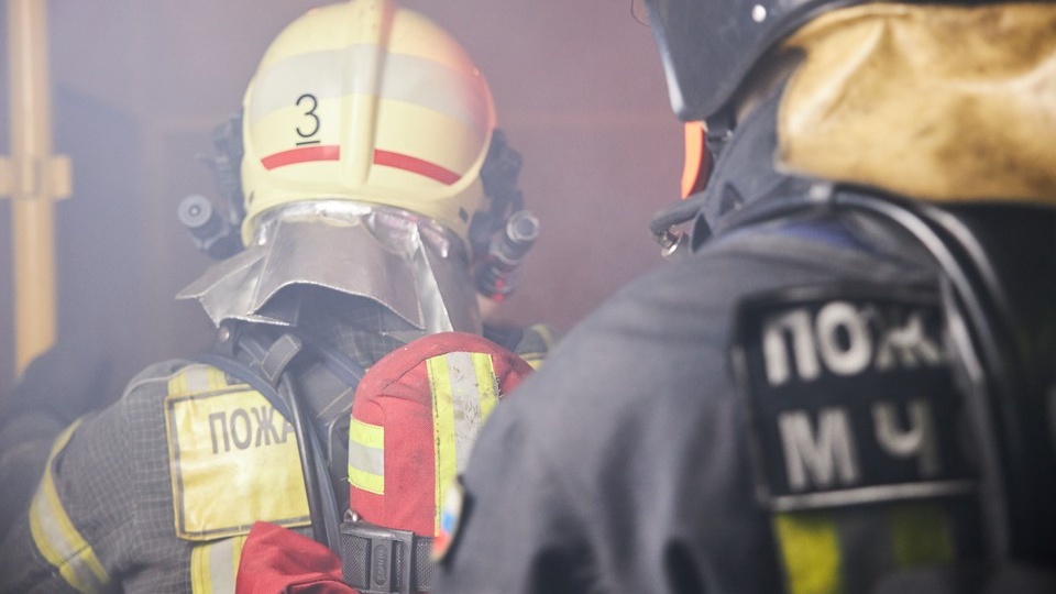 Пять пожаров потушили в Ростовской области за сутки