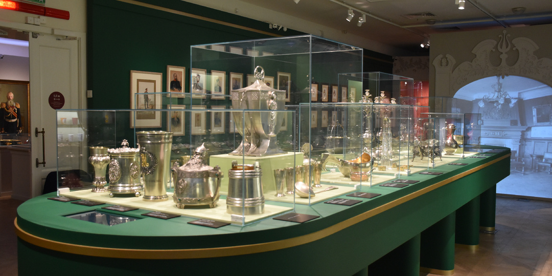 Тульский филиал ГИМ. Выставка «Сокровища полковых музеев. Традиции и реликвии российской армии»