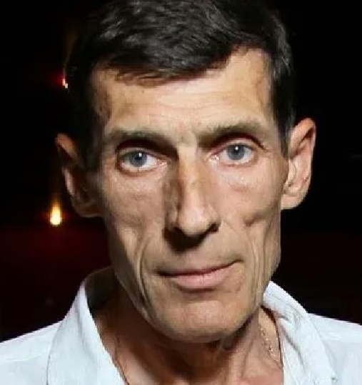 Он пил и дрался во дворах, но спас себя сам: как Игорь Савочкин победил судьбу и стал легендой