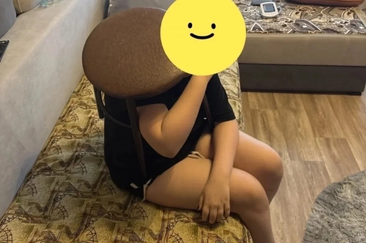    В Астрахани девочку освободили из табуретки