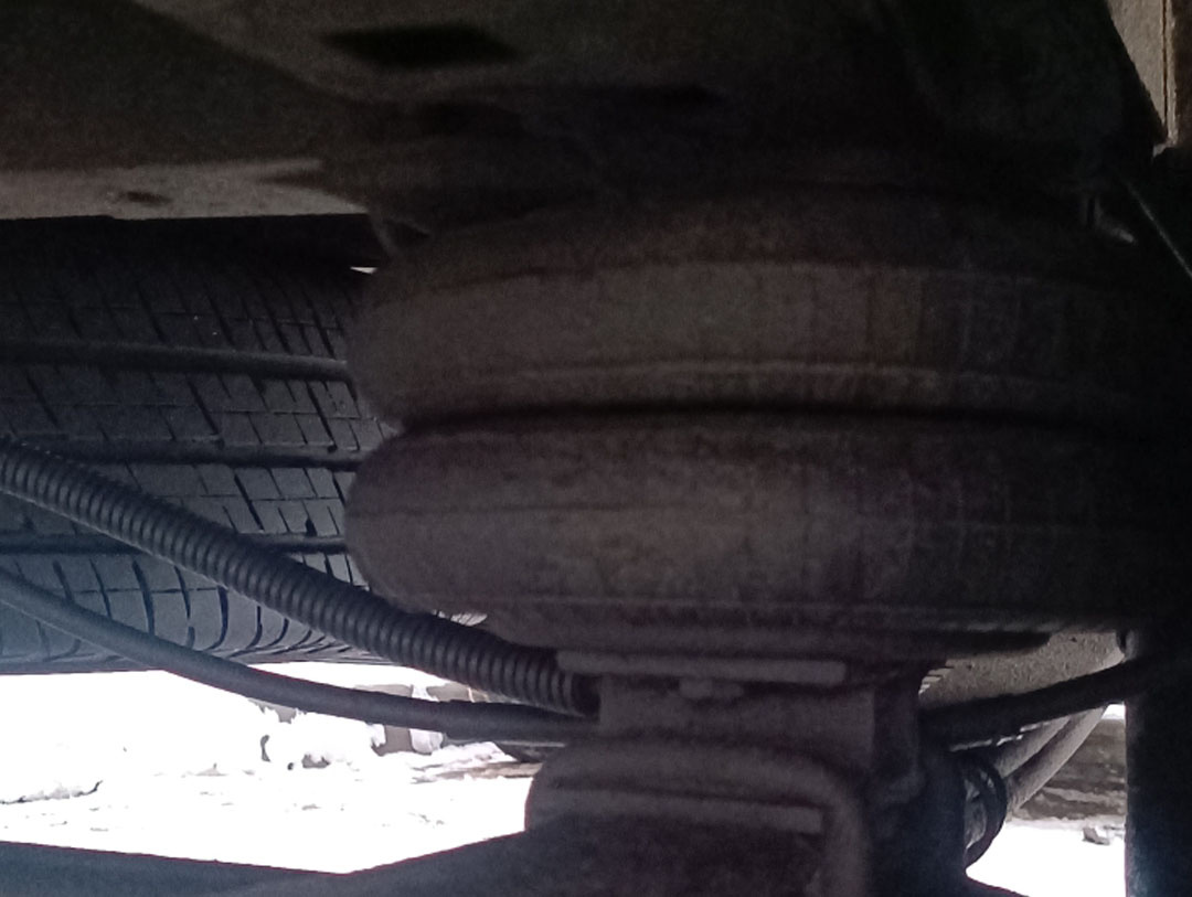 комплект пневмоподвески на заднюю ось