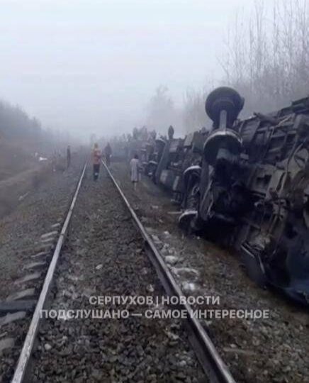 В Ульяновской области сошел с рельсов пассажирский поезд Москва — Челябинск, среди пассажиров был наш подписчик