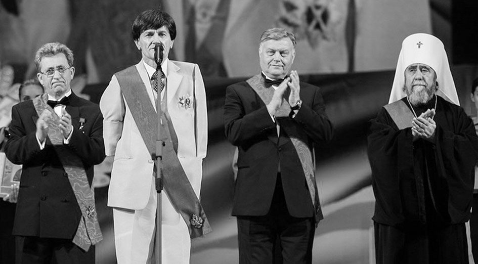 Во время вручения премии «За верность и веру» Фонда Андрея Первозванного. Фото из открытых источников