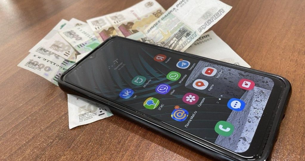 Стала известна сумма перевода физлиц, которая вызовет интерес налоговиков