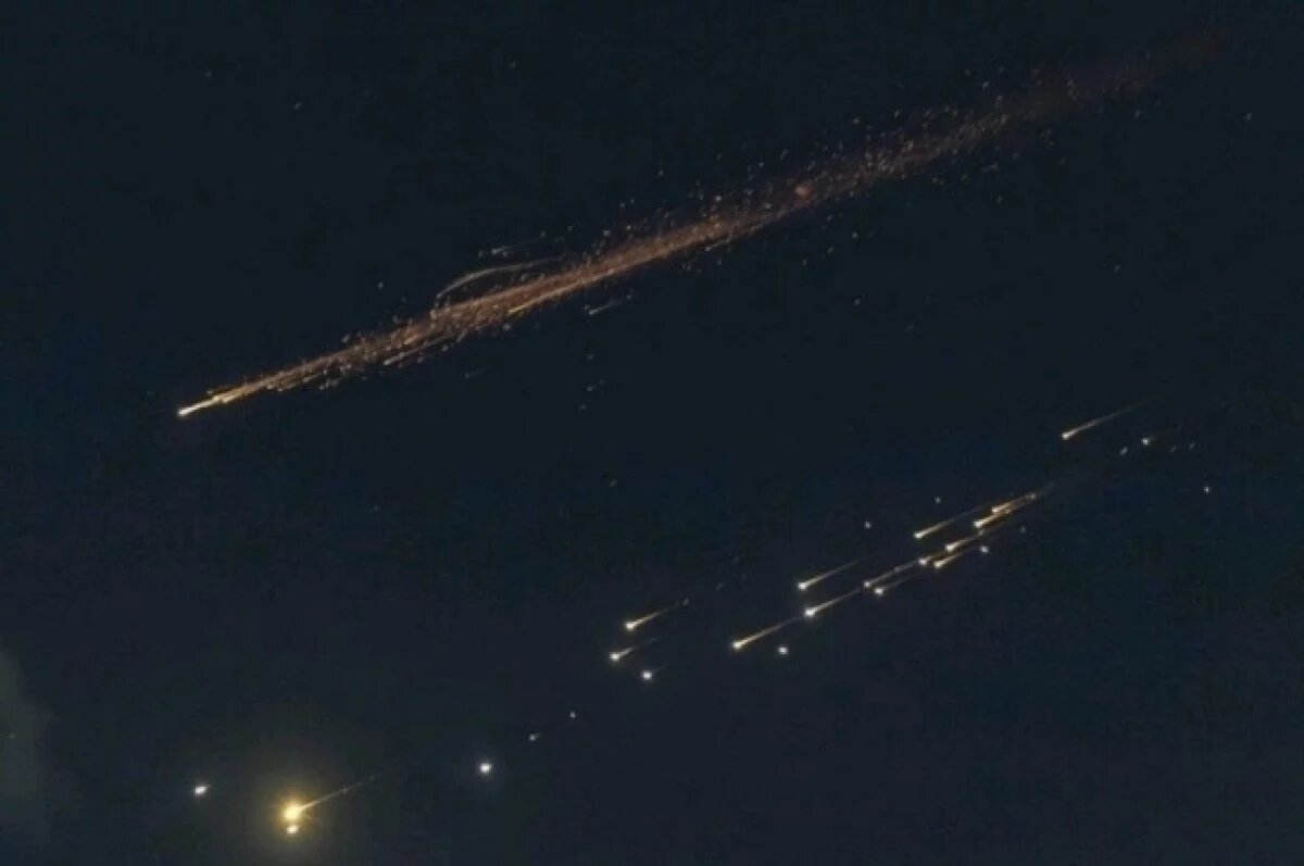    КСИР показал ракетный дождь над Тель-Авивом