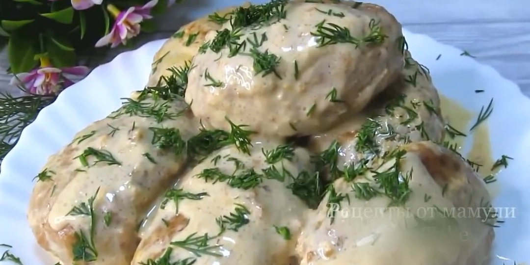 Капустники, ленивые голубцы готовим не хлопотно. С совершенно особенным соусом, который покорит вас.