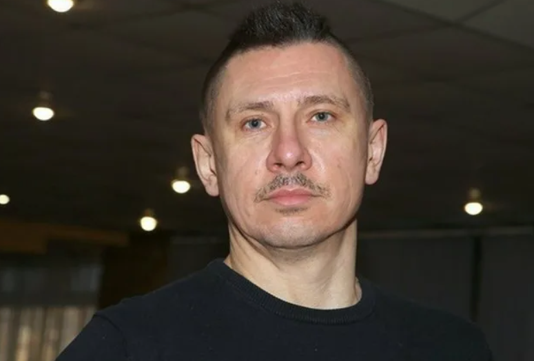 на фото Тимур Батрутдинов