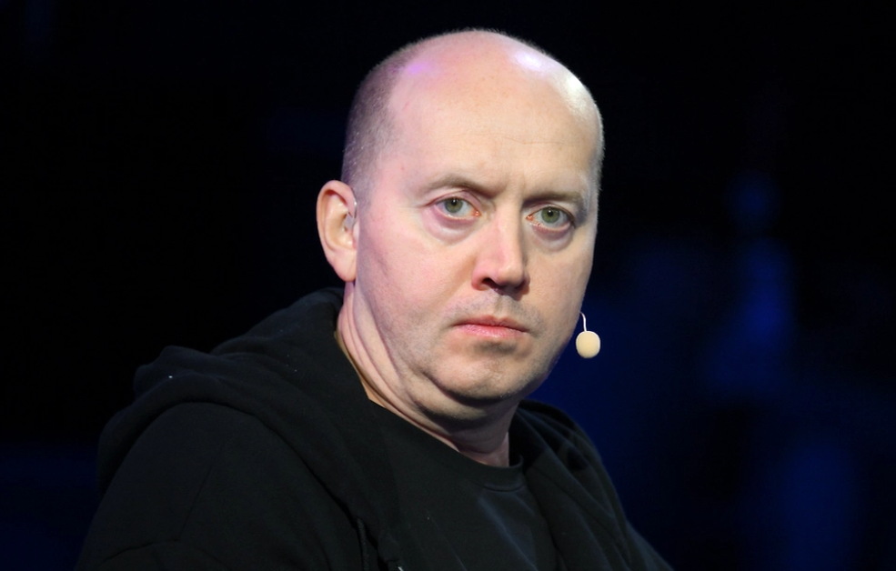 на фото Сергей Бурунов