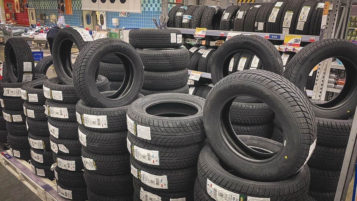    При покупке шин все еще сохраняются риски приобретения некачественного товара.   Антон Засимов / 1MI