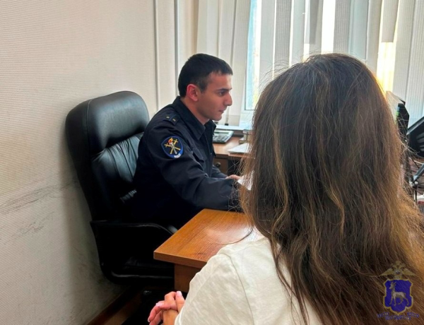 Сама отдала карту: в Самарской области пенсионерка заявила о краже