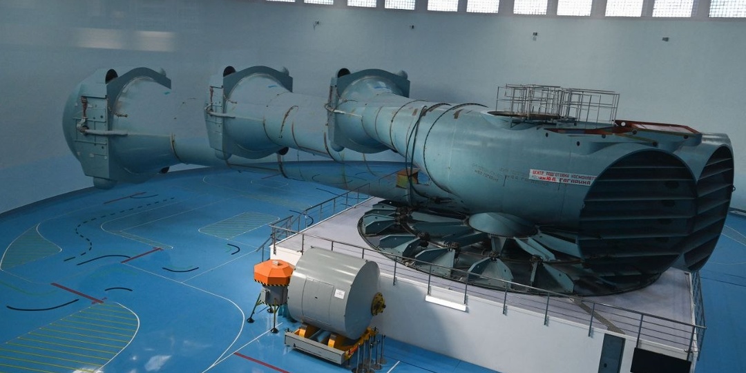 Основной экипаж МКС-75 выполнил ручной управляемый спуск