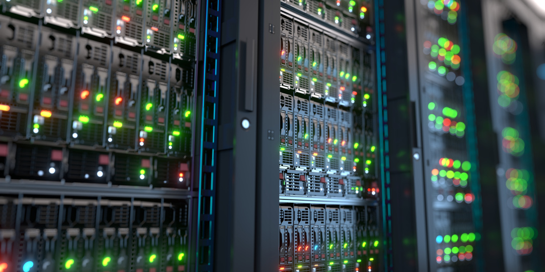 Нам запрещают, а сами пользуются: Блокировки в России вскрыли неприятное. Что происходит?