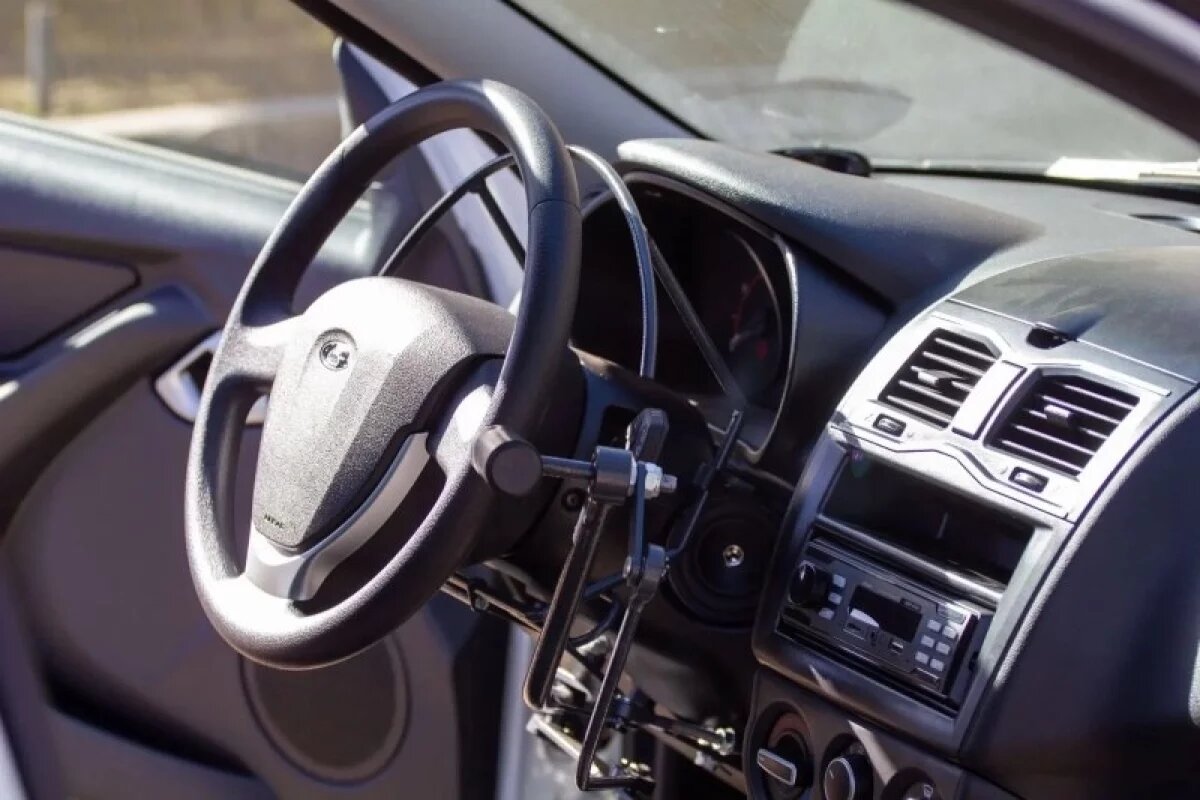    В Великих Луках будут обучать ветеранов СВО ручному управлению автомобилем